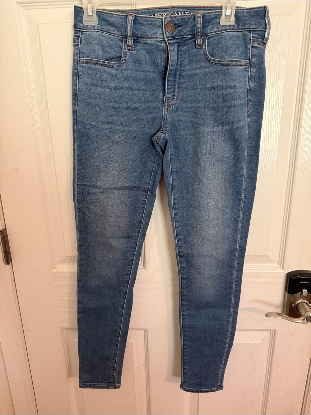 American Eagle Outfitters Jeans size 6 R